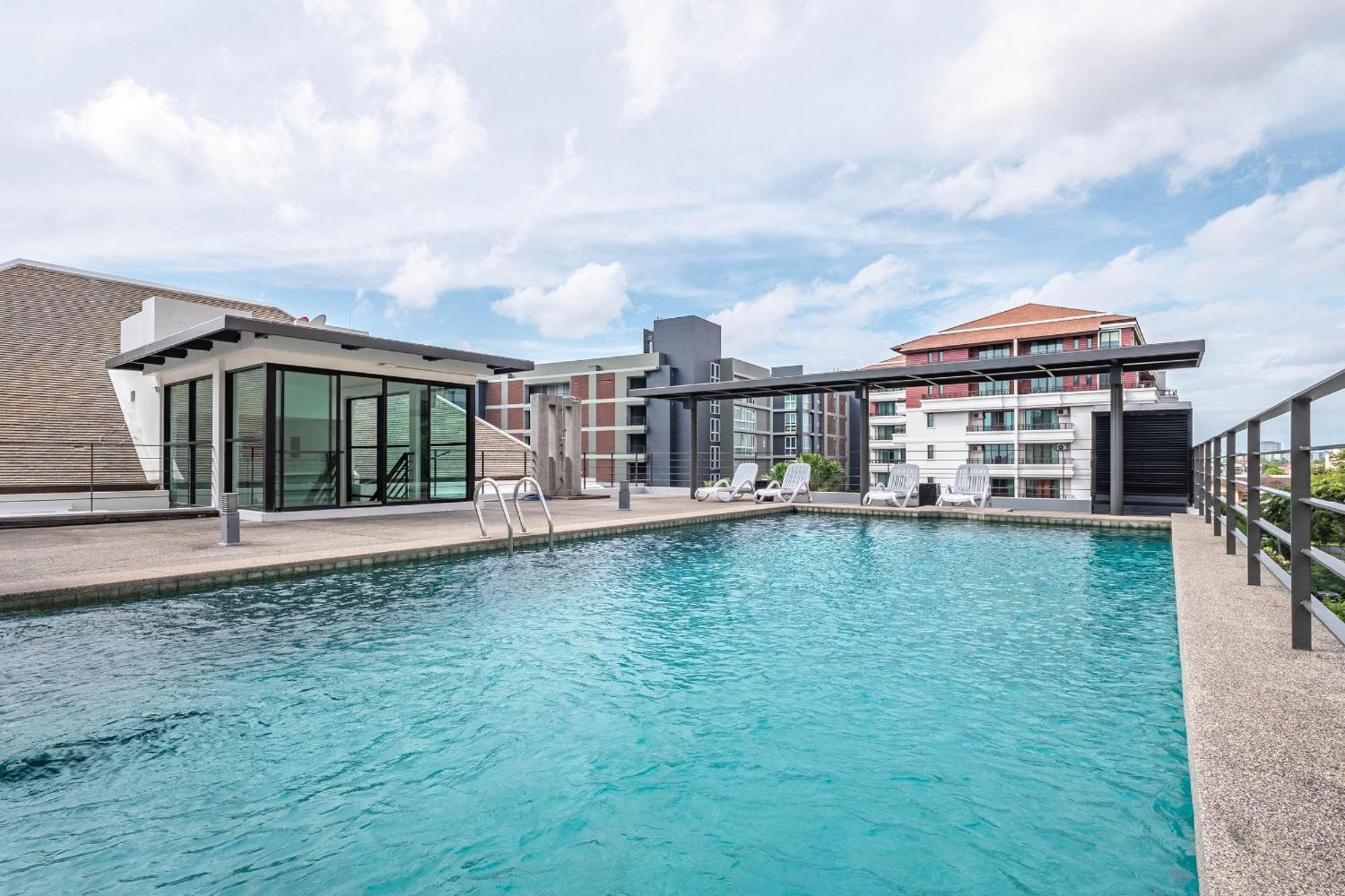 Luxe Residence Pattaya Exterior photo